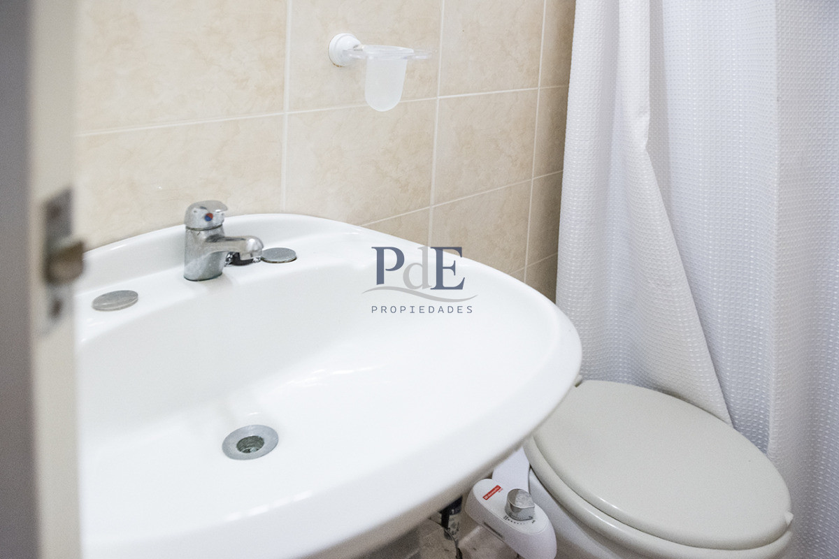 Apartamento de un dormitorio en venta en Península, vista al mar.  - Imagen 18