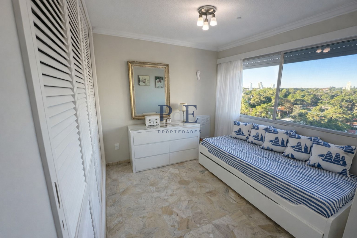 VENTA APARTAMENTO 2 DORMITORIOS 2 BAÑOS PRIMERA LÍNEA PLAYA MANSA - Imagen 12