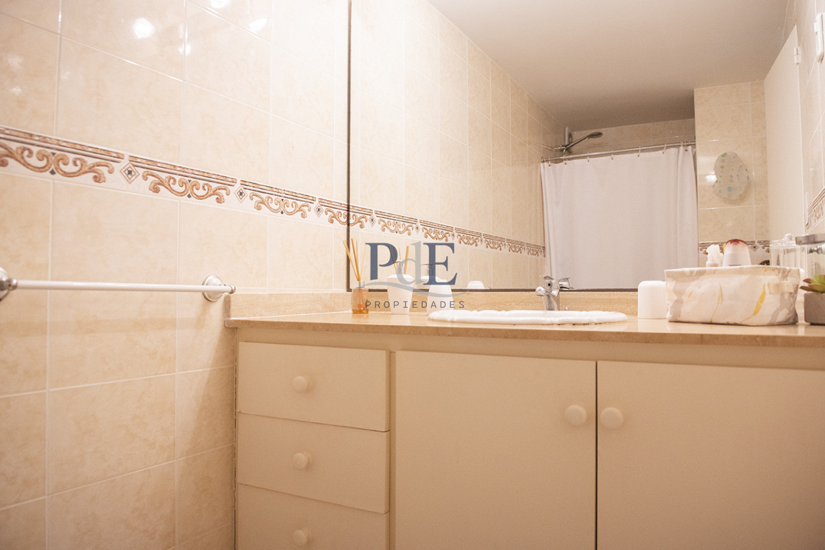 Apartamento de un dormitorio en venta en Península, vista al mar.  - Imagen 12