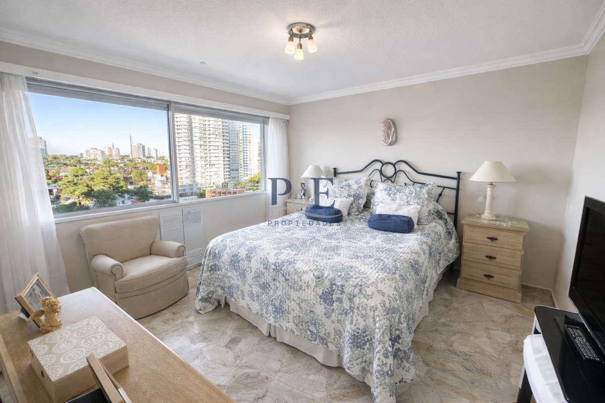 VENTA APARTAMENTO 2 DORMITORIOS 2 BAÑOS PRIMERA LÍNEA PLAYA MANSA - Imagen 11