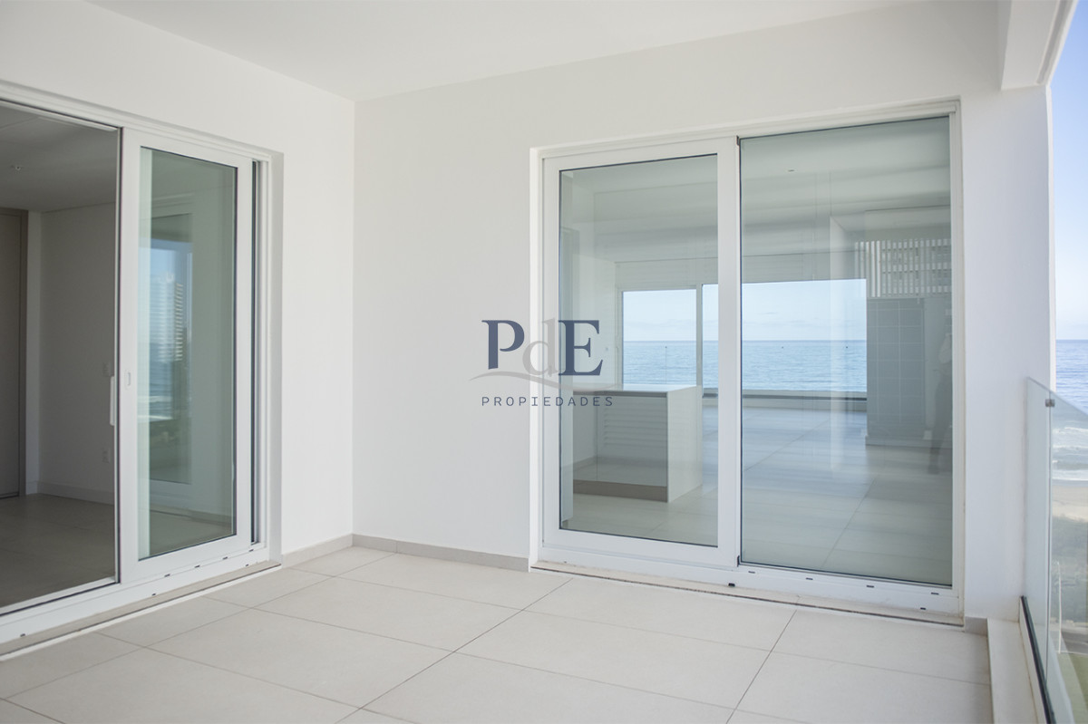 Vende Le Parc IV Esquinero a estrenar ! Punta del Este  - Imagen 32