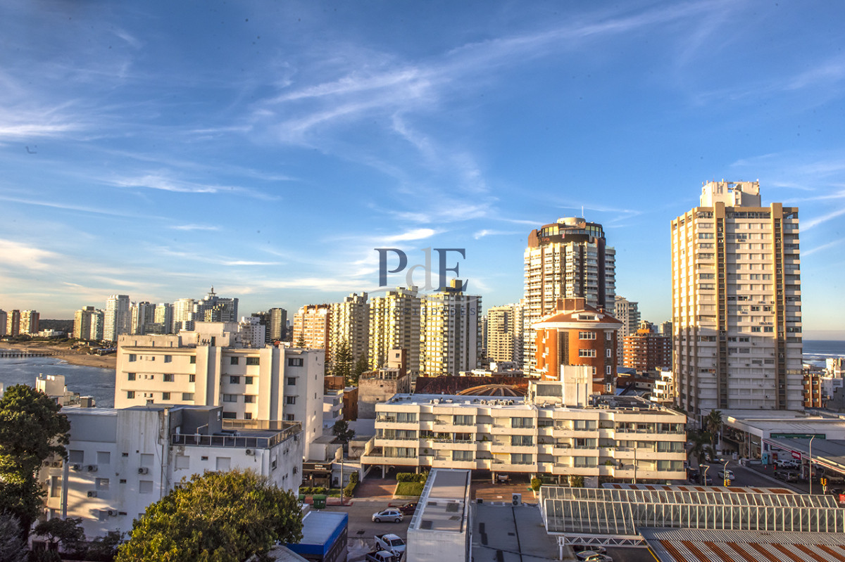 Vende departamento de 3 dormitorios con vista al Puerto, Punta del Este - Imagen 24