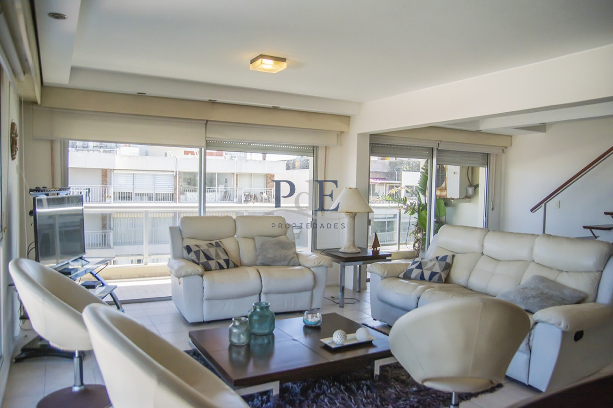 PORTO MARE , PUERTO , Penthouse duplex de 3 dormitorios en venta. Departamento con parrillero.  - Imagen 1