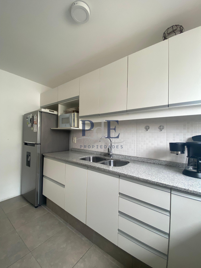 Vende apartamento con vista al mar de 3 dormitorios, Punta del Este - Imagen 14