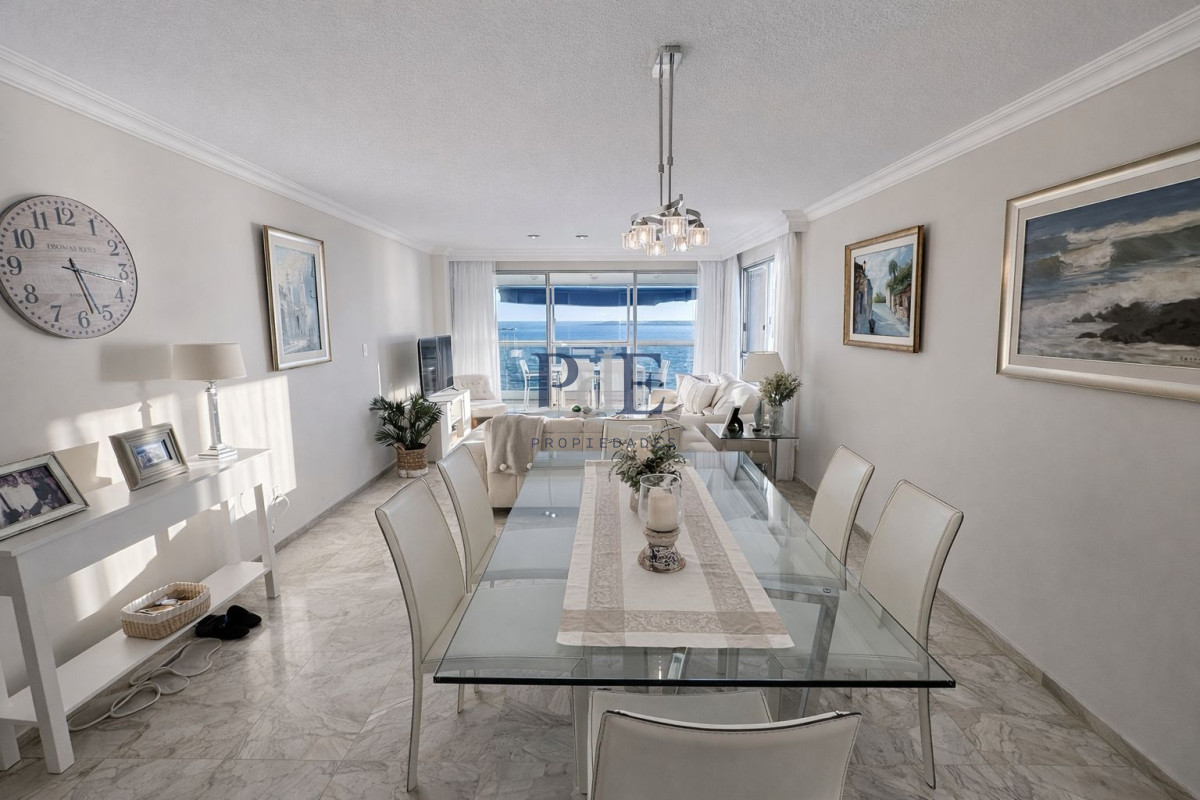 VENTA APARTAMENTO 2 DORMITORIOS 2 BAÑOS PRIMERA LÍNEA PLAYA MANSA - Imagen 4