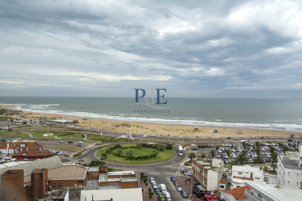 Departamento de 3 dormitorios en Punta del este - Imagen 12