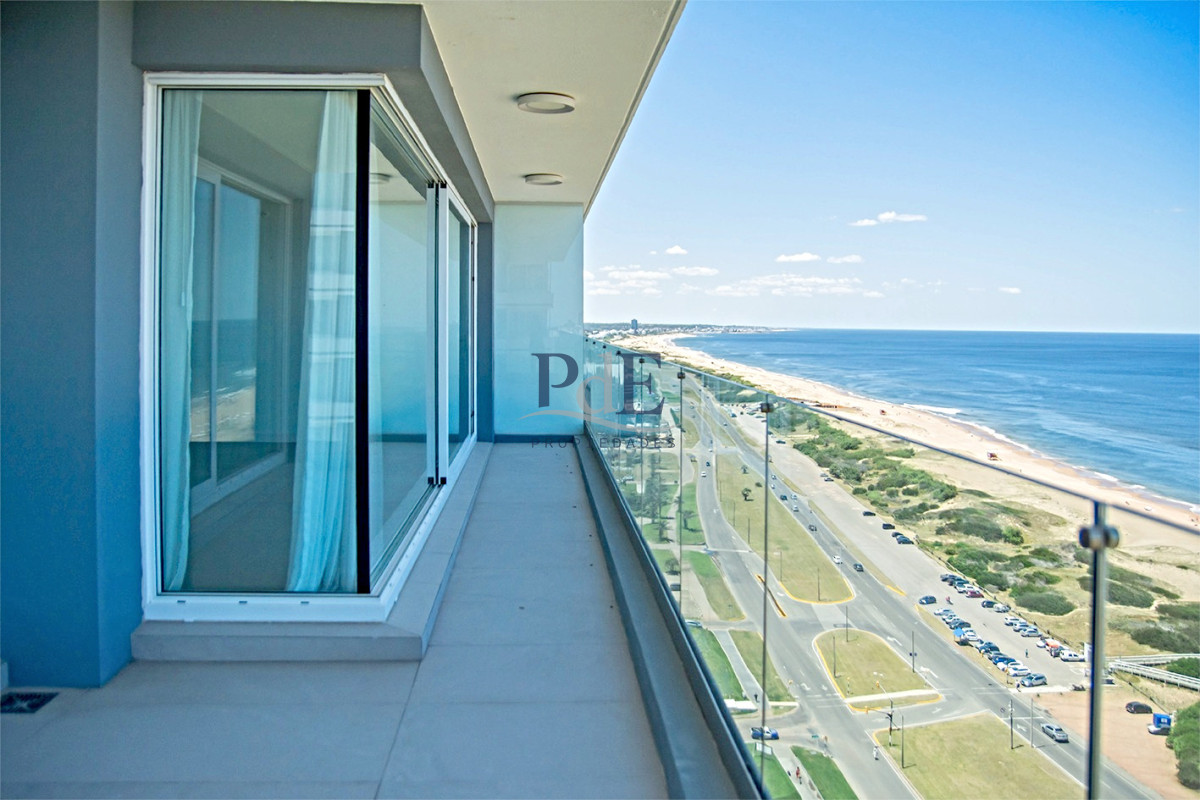 Espectacular planta en LE PARC III, Esquinero en venta. Panorámico.