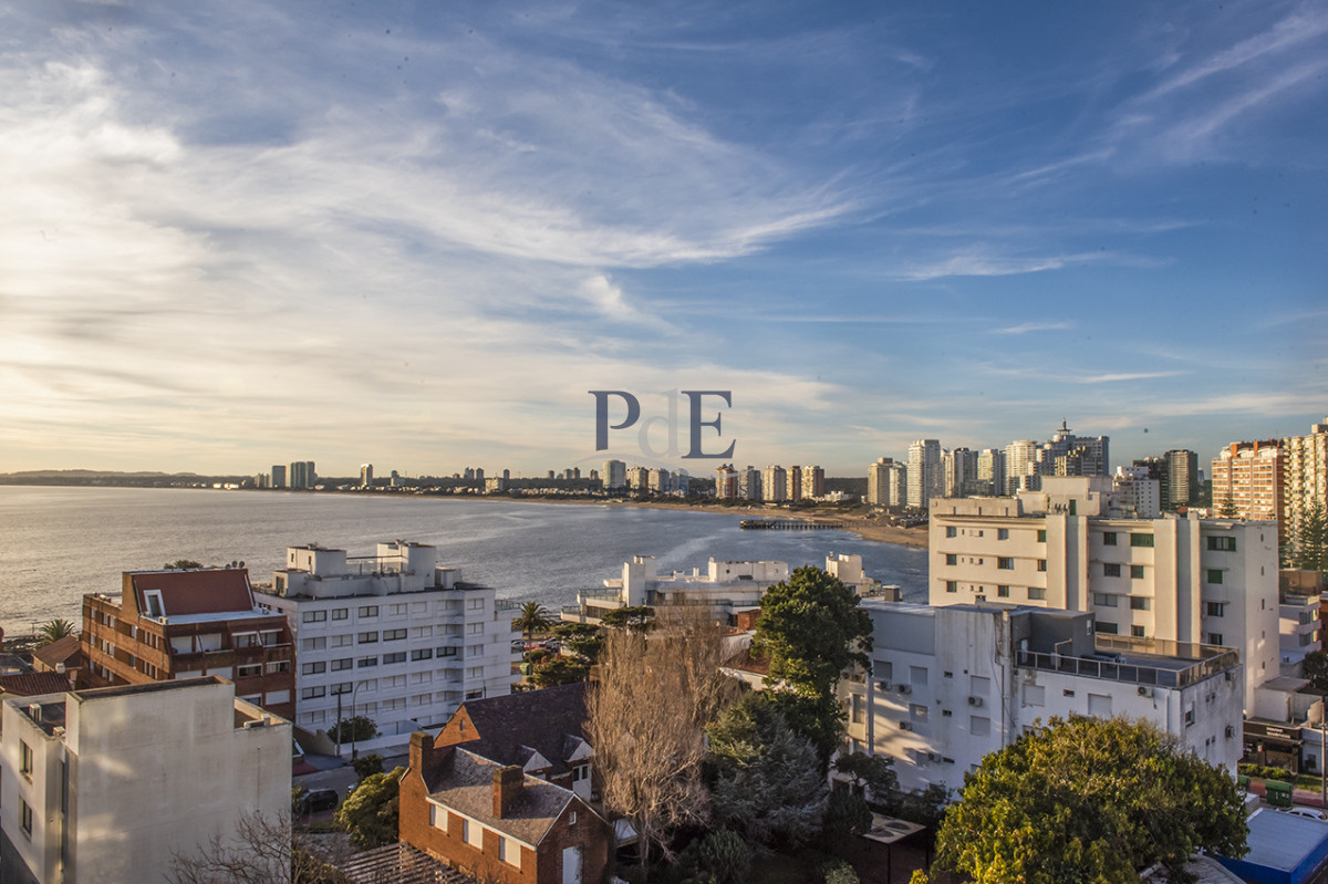 Vende departamento de 3 dormitorios con vista al Puerto, Punta del Este - Imagen 25