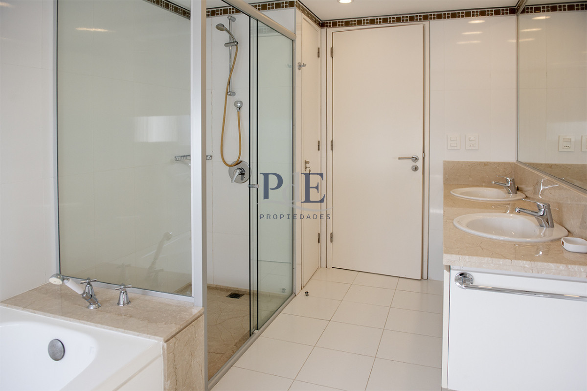 Departamento de 3 dormitorios en Torre Le Parc - Imagen 31