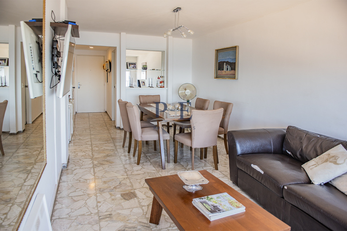 Apartamento de un dormitorio en venta en Península, vista al mar.  - Imagen 2