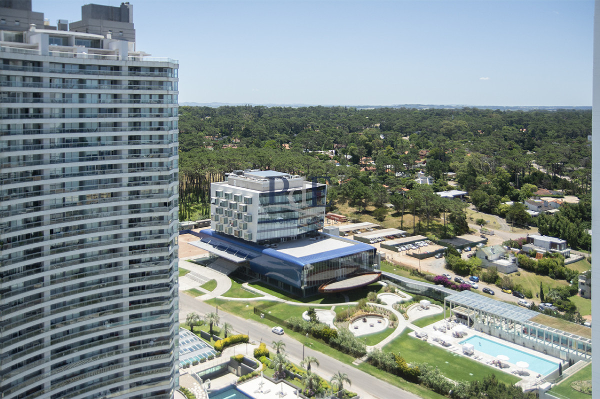 Le Parc III Punta Del Este,departamento de 4 dormitorios en venta. - Imagen 24
