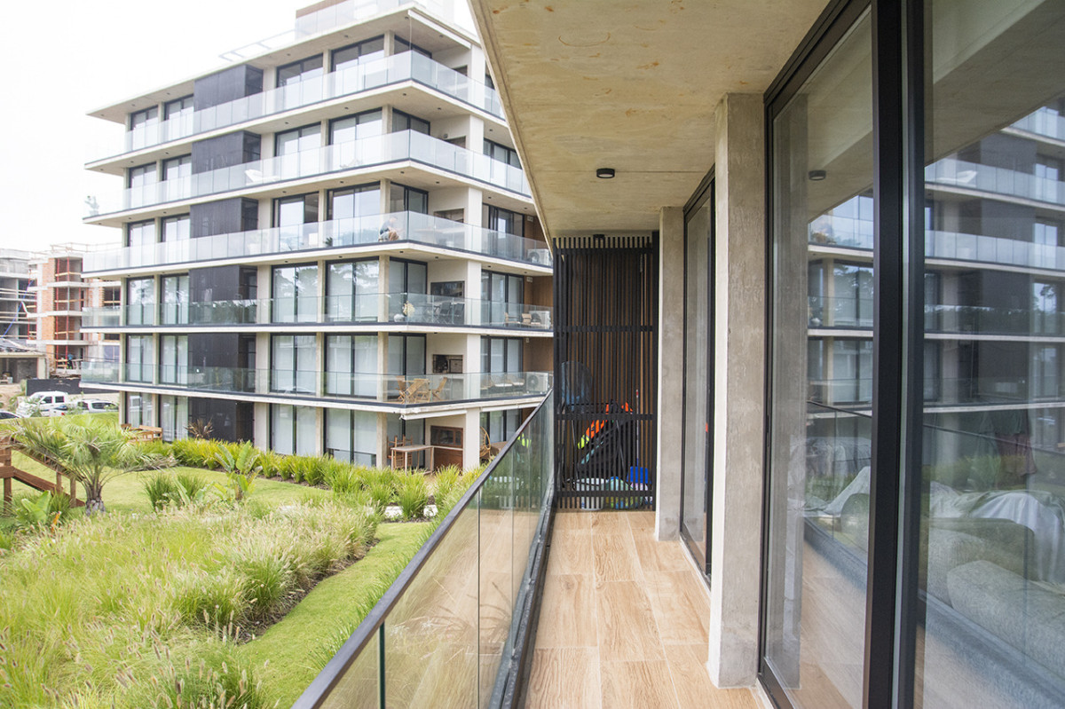 Imagen de Apartamento en venta, playa Mansa, Punta Del Este 