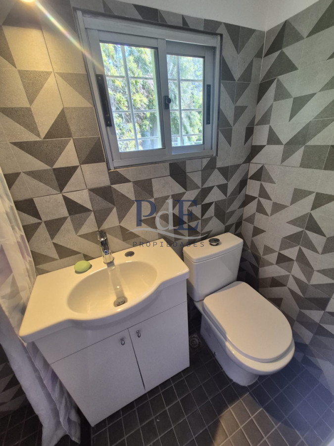 Casa de 4 dormitorios en Punta del Este con 2300 m2 de terreno - Imagen 36