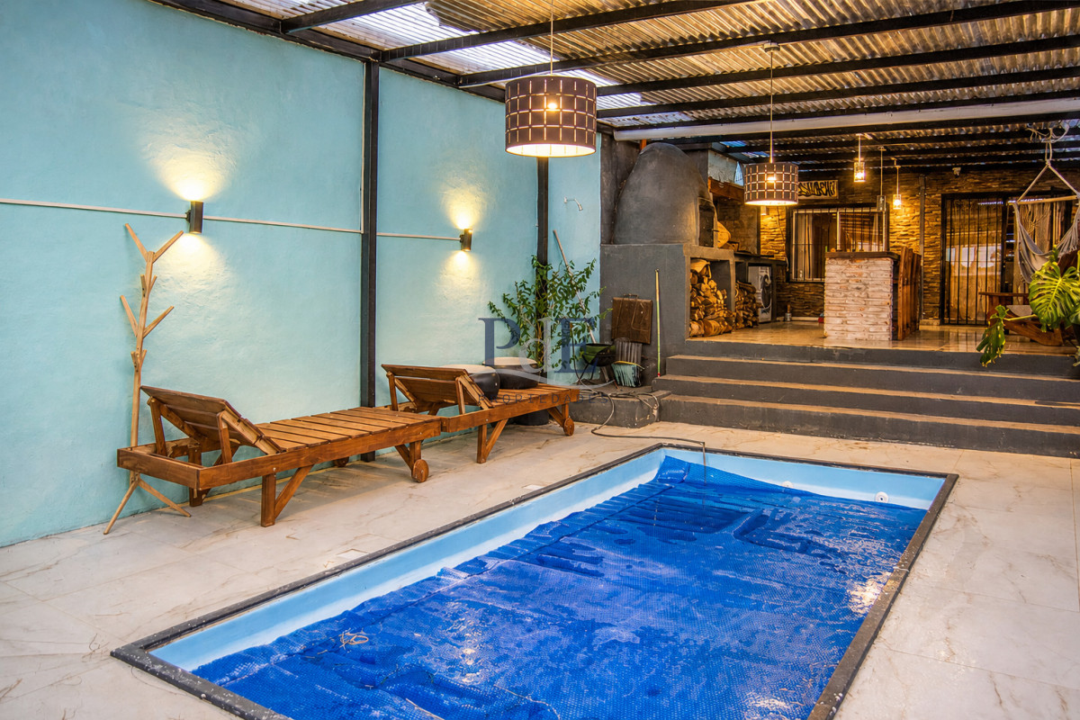Casa en 4 H, Maldonado. 4 dormitorios, terreno de 600 m²