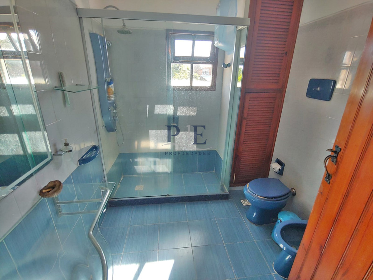 En venta casa de 4 dormitorios con piscina y parrillero en Las Delicias, Maldonado - Imagen 9