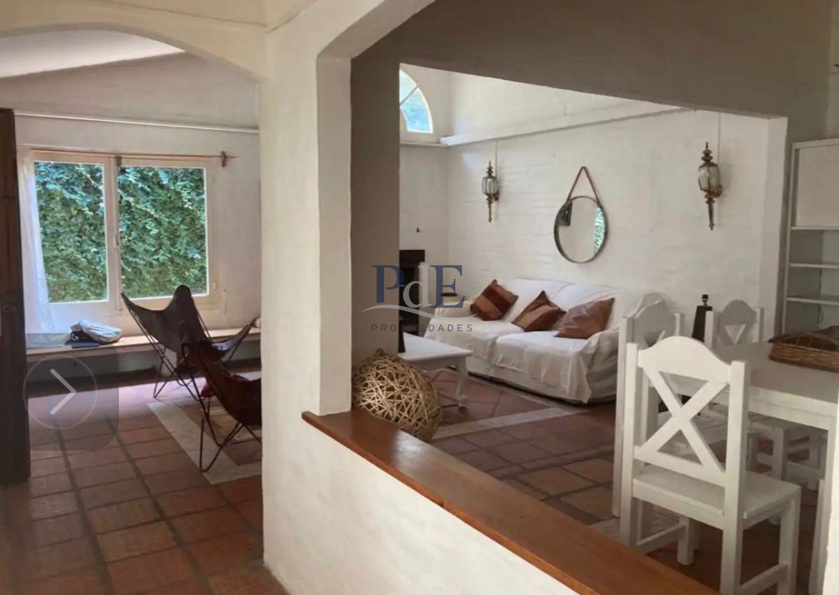 Vende casa en Punta del Este de 4 dormitorios. - Imagen 2