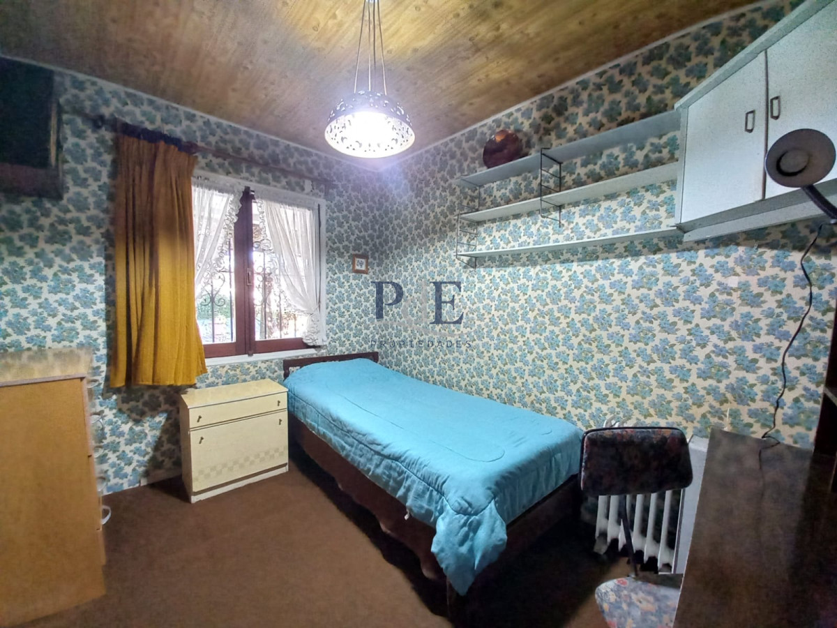 Vende casa de 4 dormitorios en Pinares, cerca del mar. Punta del Este.  - Imagen 11