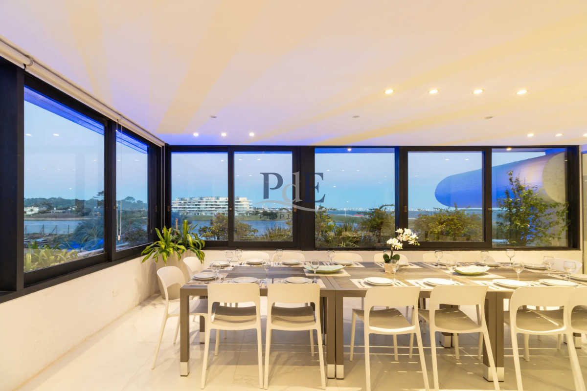 Apartamento en venta de 2 dormitorios en Mansa, Punta del Este - Imagen 6