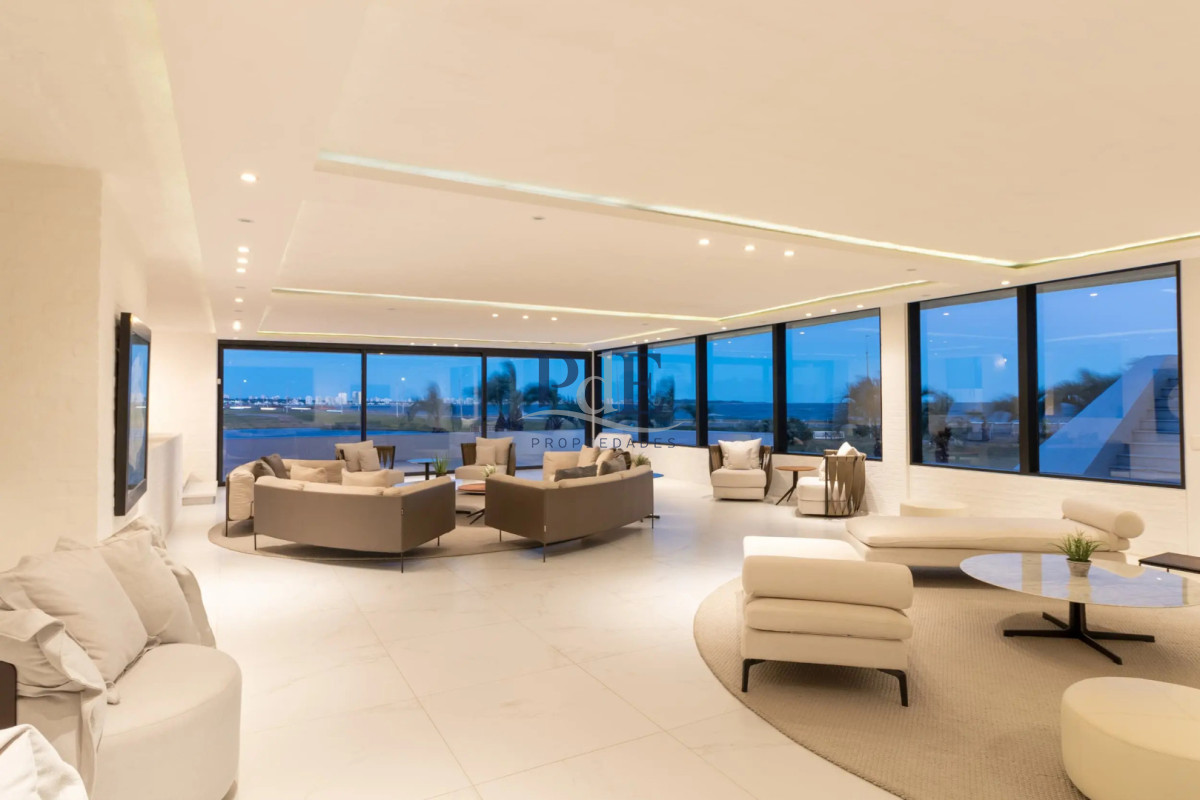 Apartamento en venta de 2 dormitorios en Mansa, Punta del Este - Imagen 4