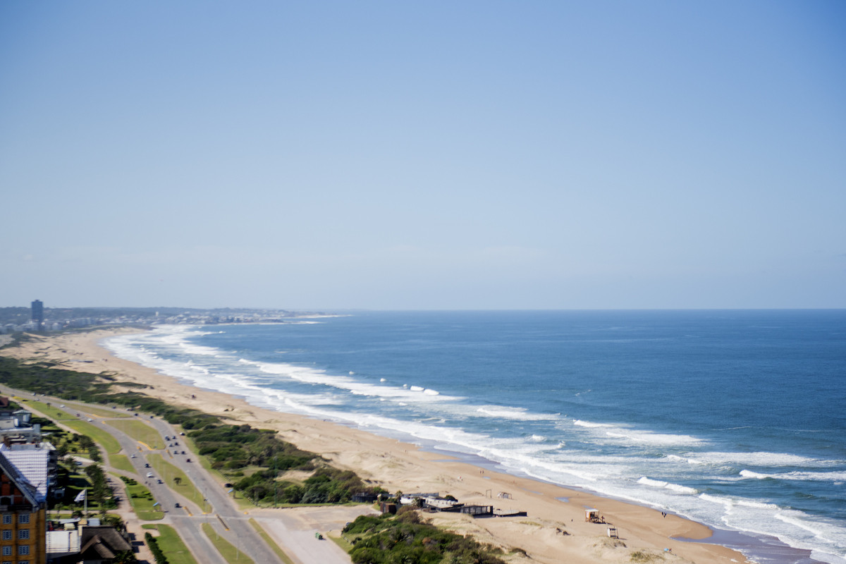 Apartamento ID.21098524 - Departamento frente al mar en venta, Piso alto. 3 dormitorios. Torre Le Parc,  Punta del Este