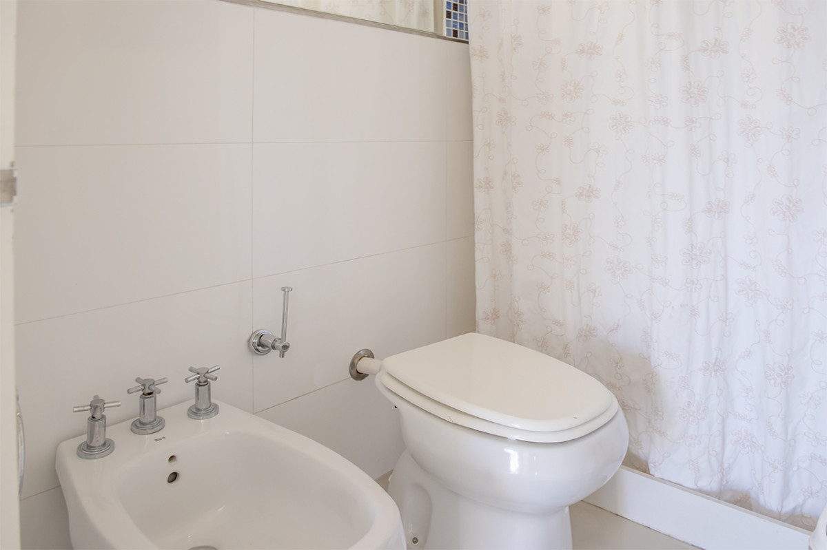 Apartamento ID.21098640 - Apartamento en Venta de 2 dormitorios en Edificio Panorama , Punta del este 