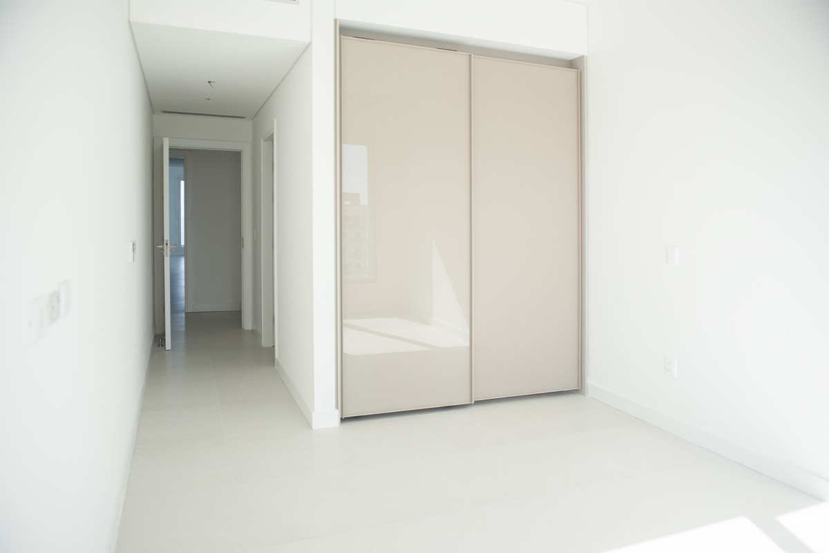 Apartamento ID.21098524 - Departamento frente al mar en venta, Piso alto. 3 dormitorios. Torre Le Parc,  Punta del Este