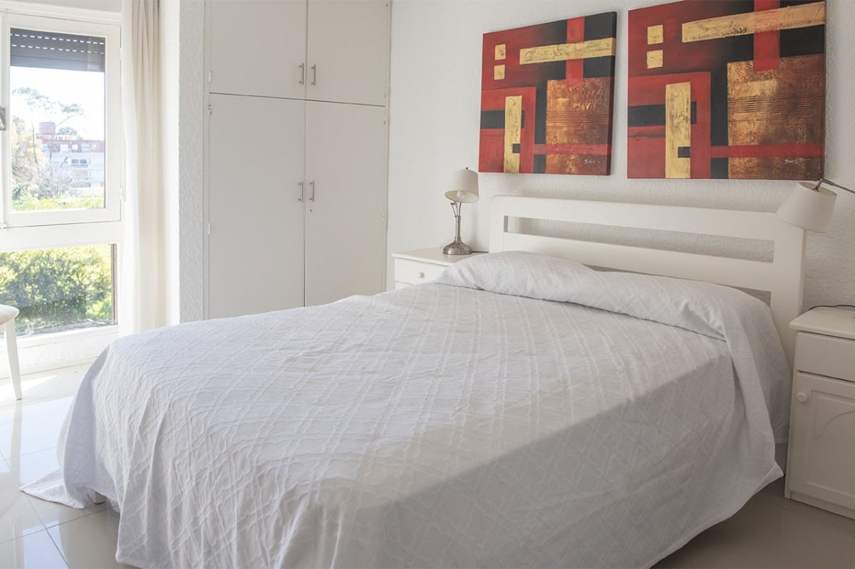 Apartamento ID.21098640 - Apartamento en Venta de 2 dormitorios en Edificio Panorama , Punta del este 