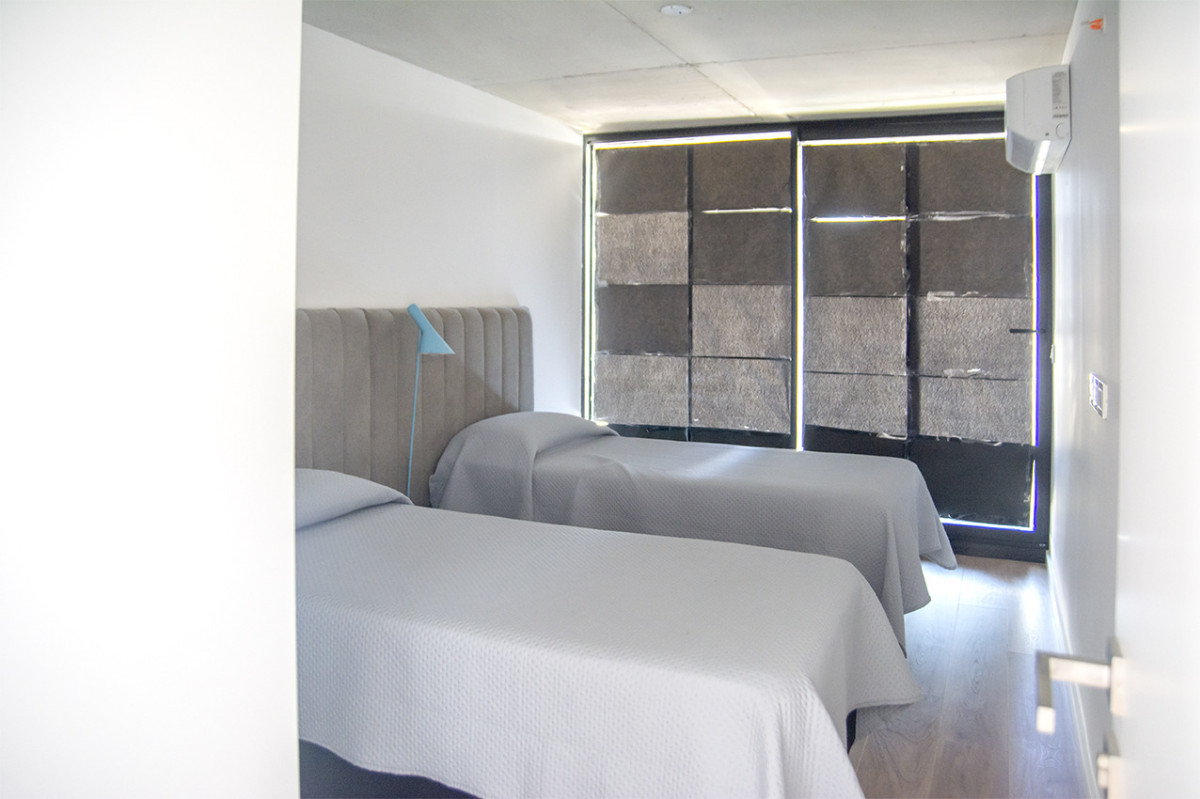 Apartamento ID.21098763 - Lanzamiento, Torres del Este - Departamento de 2 dorm. en venta a metros del mar . OPORTUNIDAD - financiacion