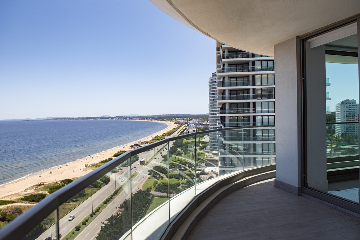 Apartamento ID.21098522 - Espectacular departamento en torre premium frente al mar en venta - UNIDAD REVENTA