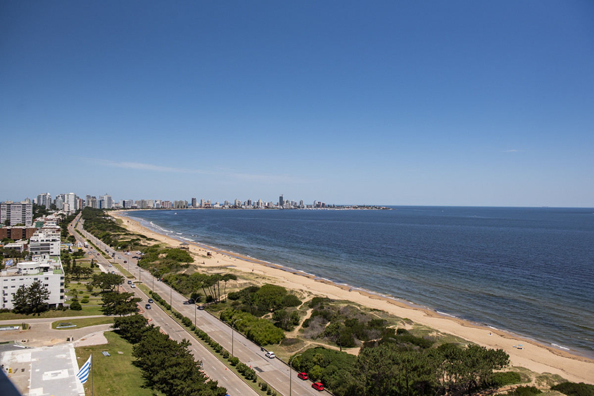 Apartamento ID.21098522 - Espectacular departamento en torre premium frente al mar en venta - UNIDAD REVENTA
