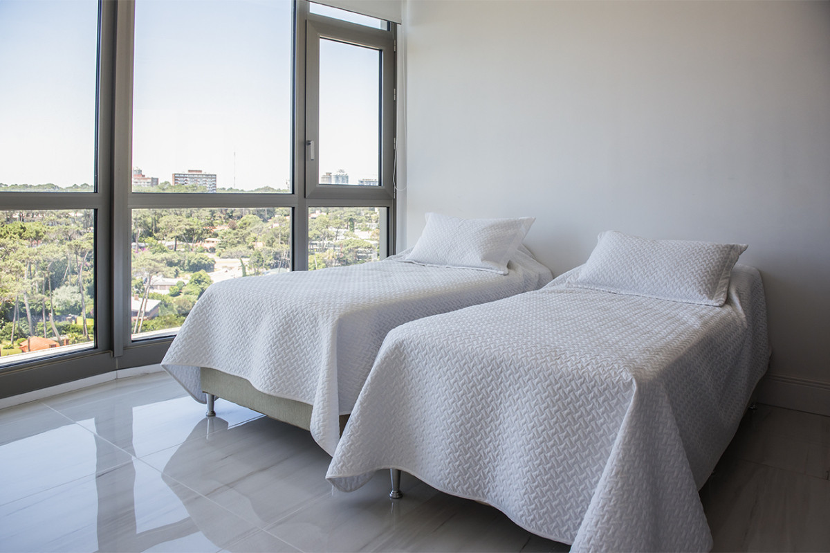 Apartamento ID.21098522 - Espectacular departamento en torre premium frente al mar en venta - UNIDAD REVENTA