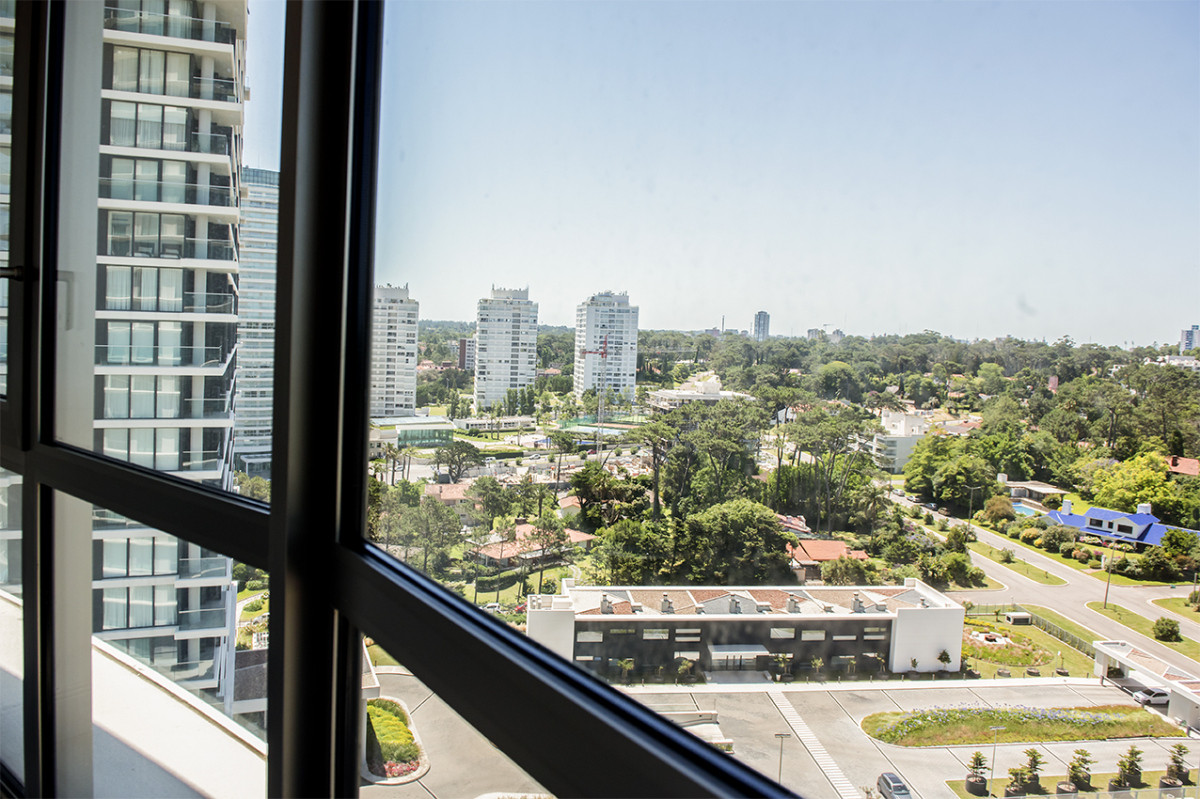 Apartamento ID.21098522 - Espectacular departamento en torre premium frente al mar en venta - UNIDAD REVENTA