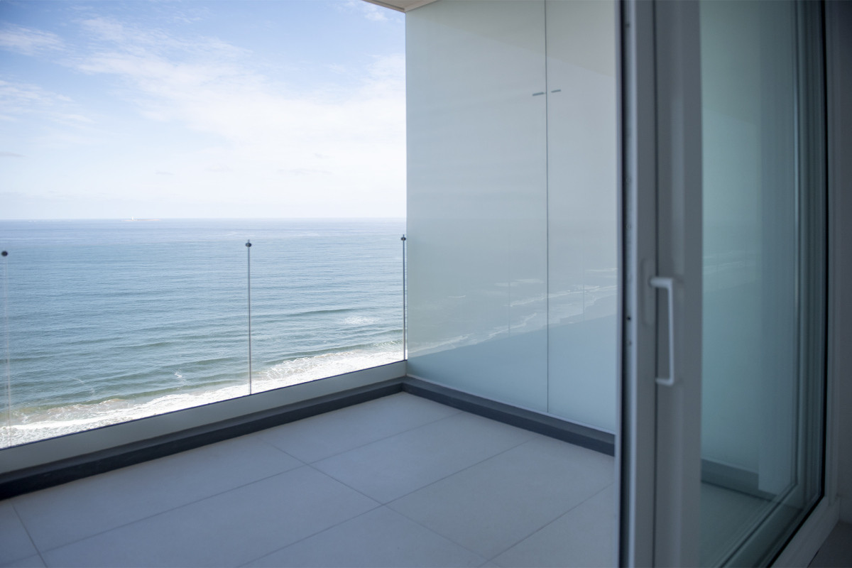 Apartamento ID.21098524 - Departamento frente al mar en venta, Piso alto. 3 dormitorios. Torre Le Parc,  Punta del Este
