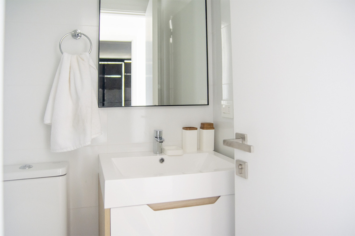 Apartamento ID.21098763 - Lanzamiento, Torres del Este - Departamento de 2 dorm. en venta a metros del mar . OPORTUNIDAD - financiacion