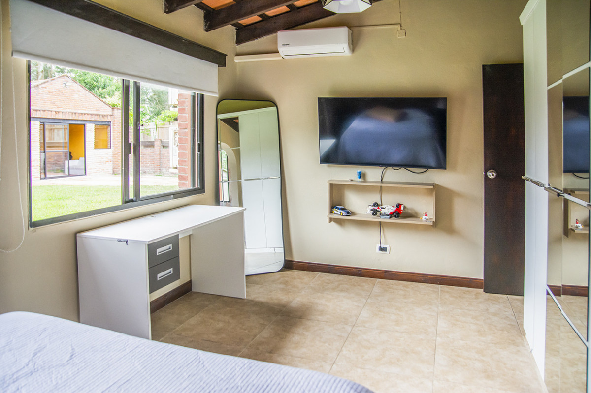 Casa ID.21098679 - En venta casa de 3 Dormitorios en Jardines de Córdoba con Barbacoa 