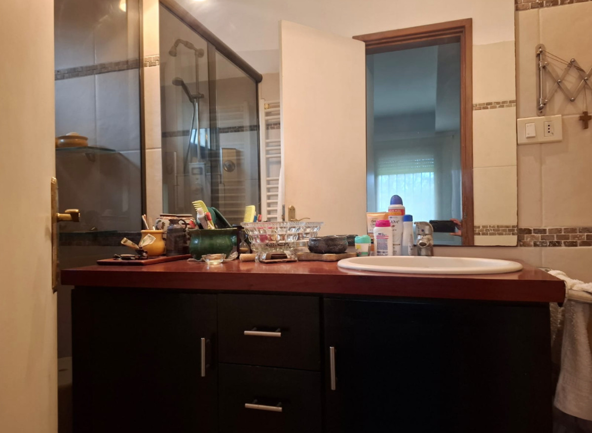 Casa ID.21098683 - Casa de 3 dormitorios en Barrio Cantegril en venta, excelente ubicación 