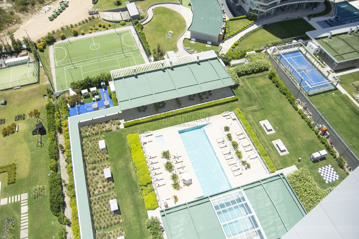 Apartamento ID.82 - Espectacular planta en LE PARC III, Esquinero en venta