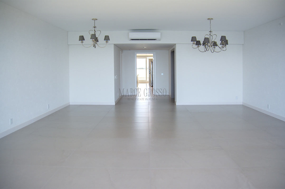 Apartamento ID.82 - Espectacular planta en LE PARC III, Esquinero en venta