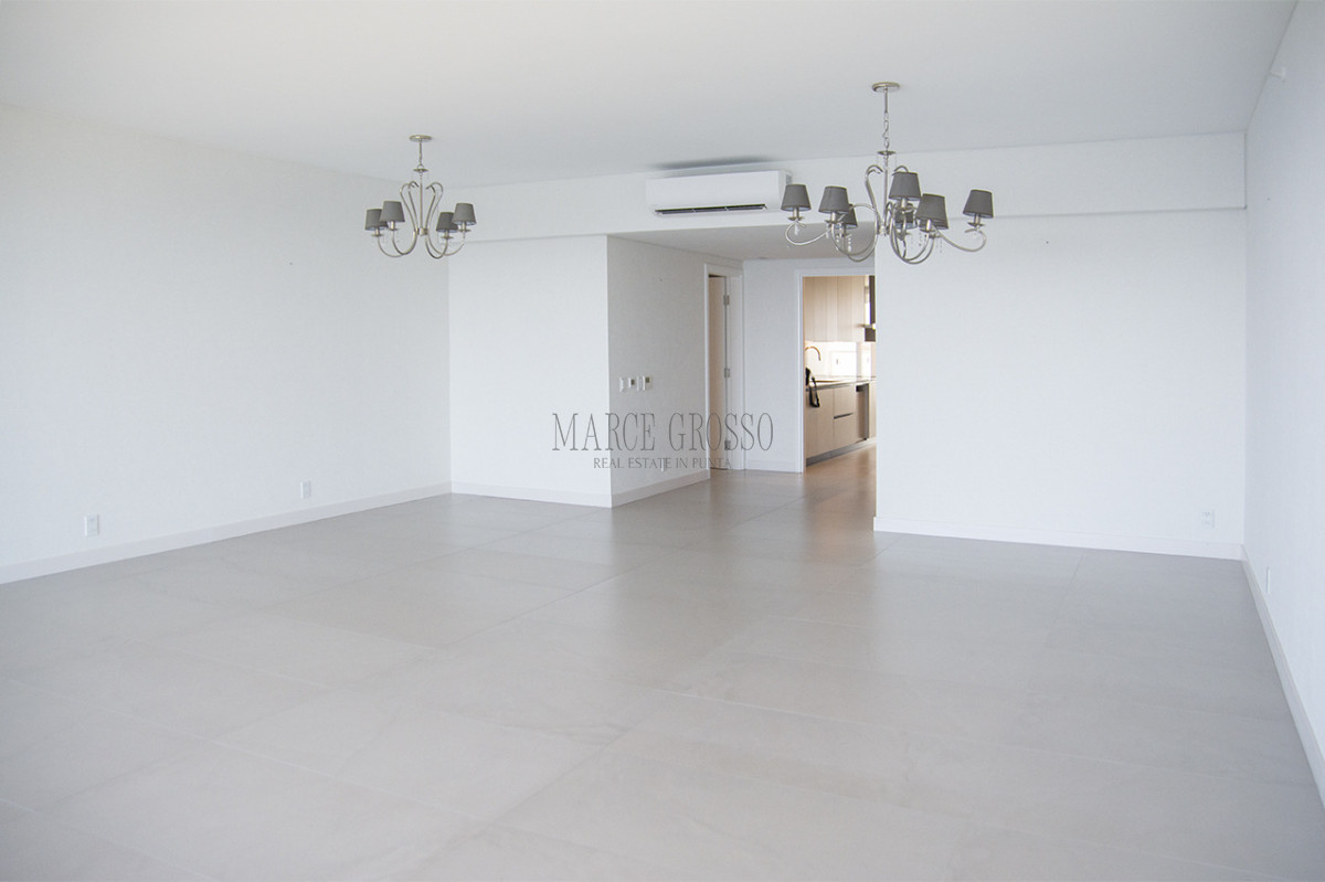 Apartamento ID.82 - Espectacular planta en LE PARC III, Esquinero en venta