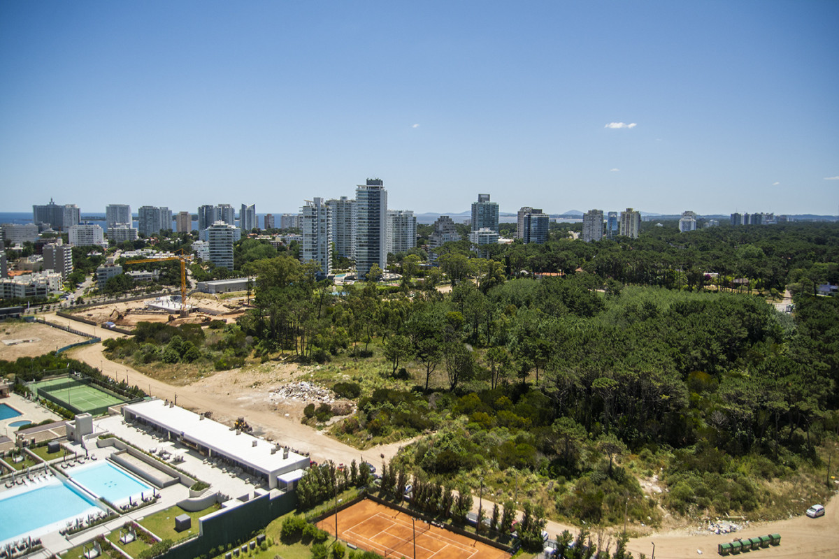 Apartamento ID.82 - Espectacular planta en LE PARC III, Esquinero en venta