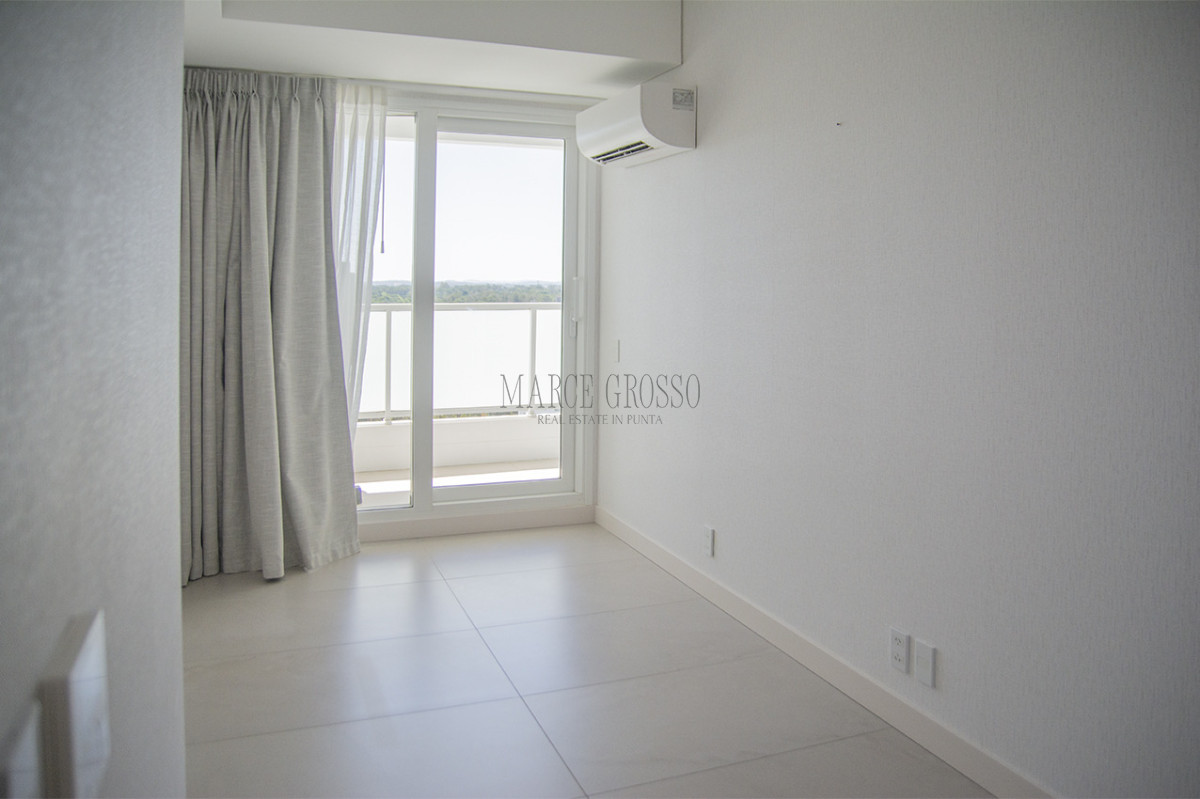 Apartamento ID.82 - Espectacular planta en LE PARC III, Esquinero en venta