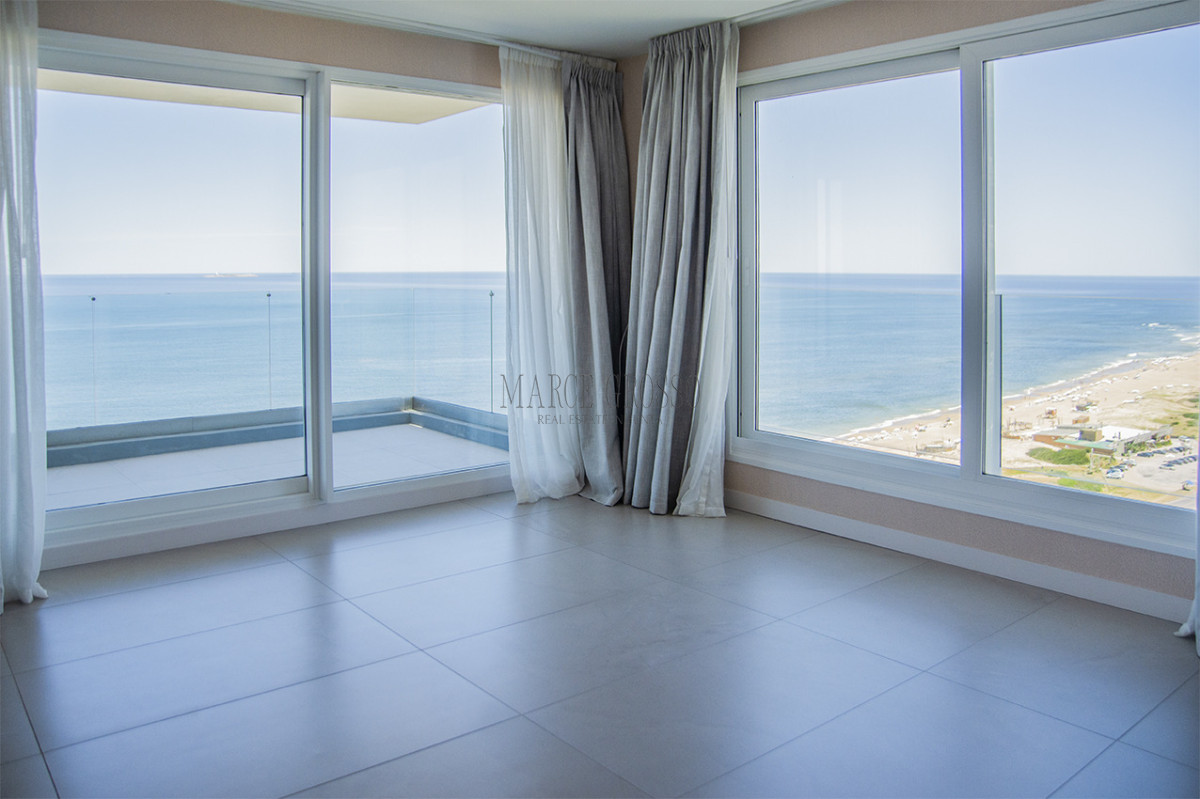 Apartamento ID.82 - Espectacular planta en LE PARC III, Esquinero en venta