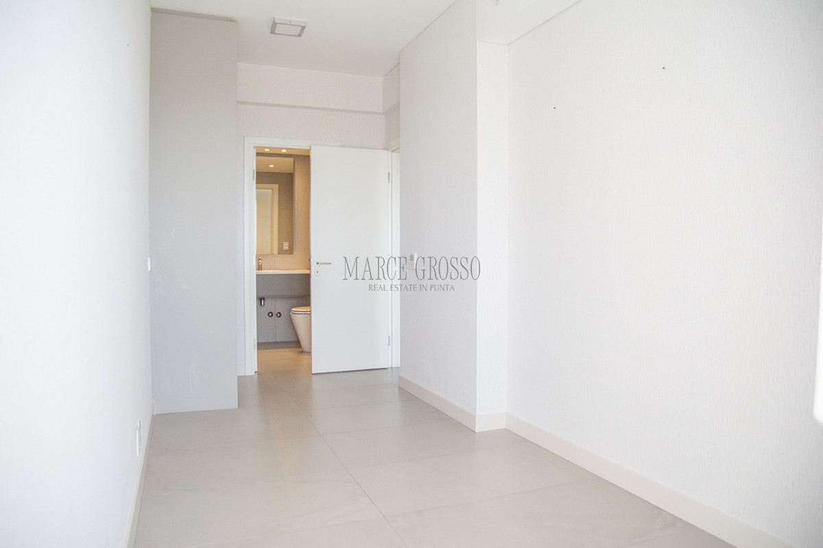 Apartamento ID.82 - Espectacular planta en LE PARC III, Esquinero en venta