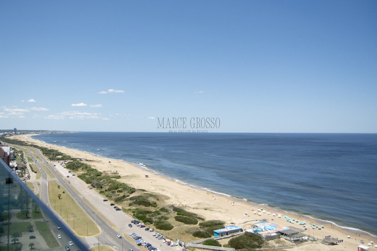 Apartamento ID.82 - Espectacular planta en LE PARC III, Esquinero en venta
