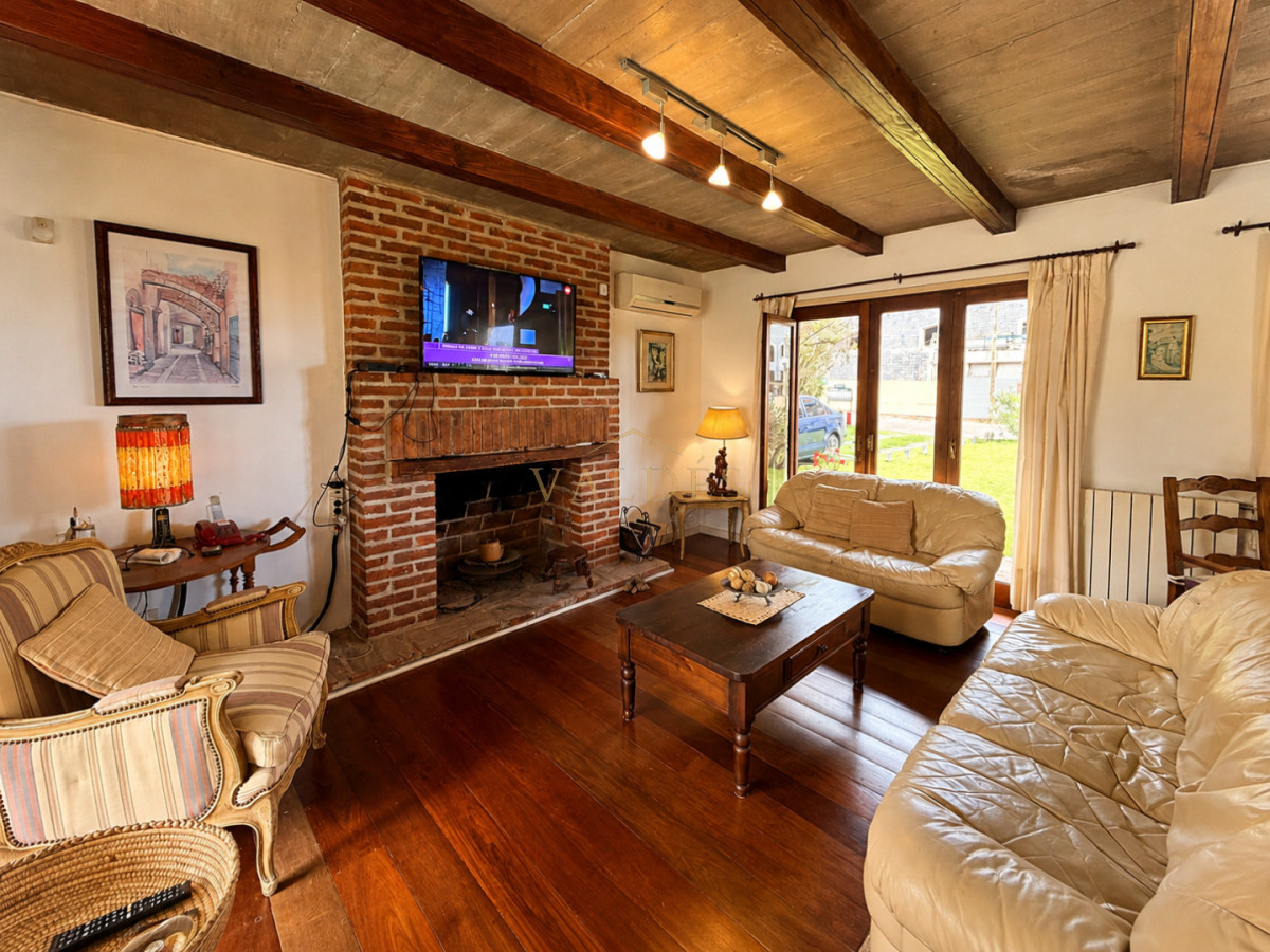 Casa ID.4972 - Vende hermosa casa en san rafael , cerca del mar, Punta del Este