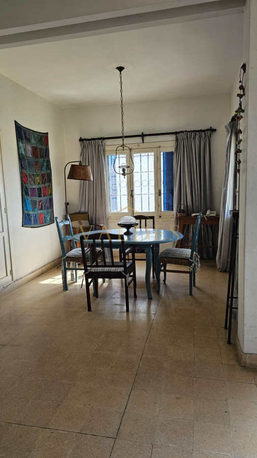 Casa ID.500 - Importante residencia frente al mar en venta.