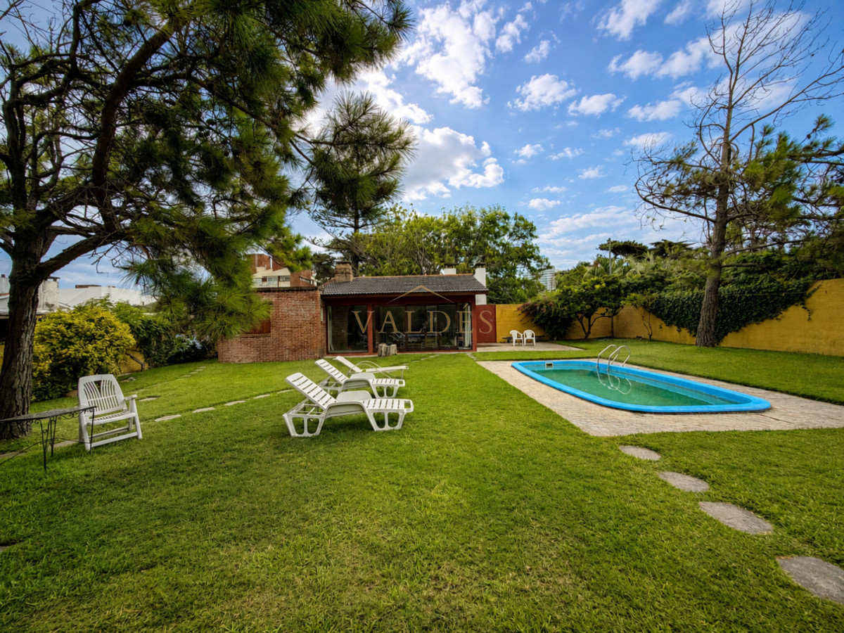 Casa ID.4972 - Vende hermosa casa en san rafael , cerca del mar, Punta del Este