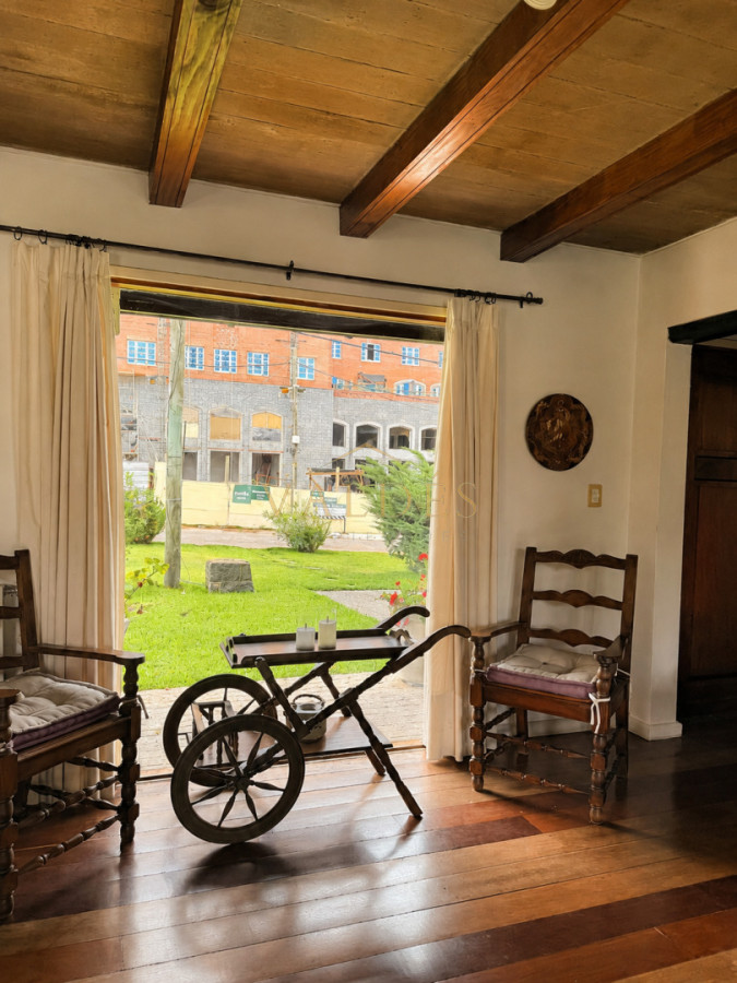 Casa ID.4972 - Vende hermosa casa en san rafael , cerca del mar, Punta del Este
