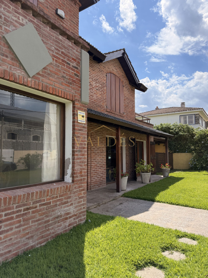 Casa ID.4972 - Vende hermosa casa en san rafael , cerca del mar, Punta del Este