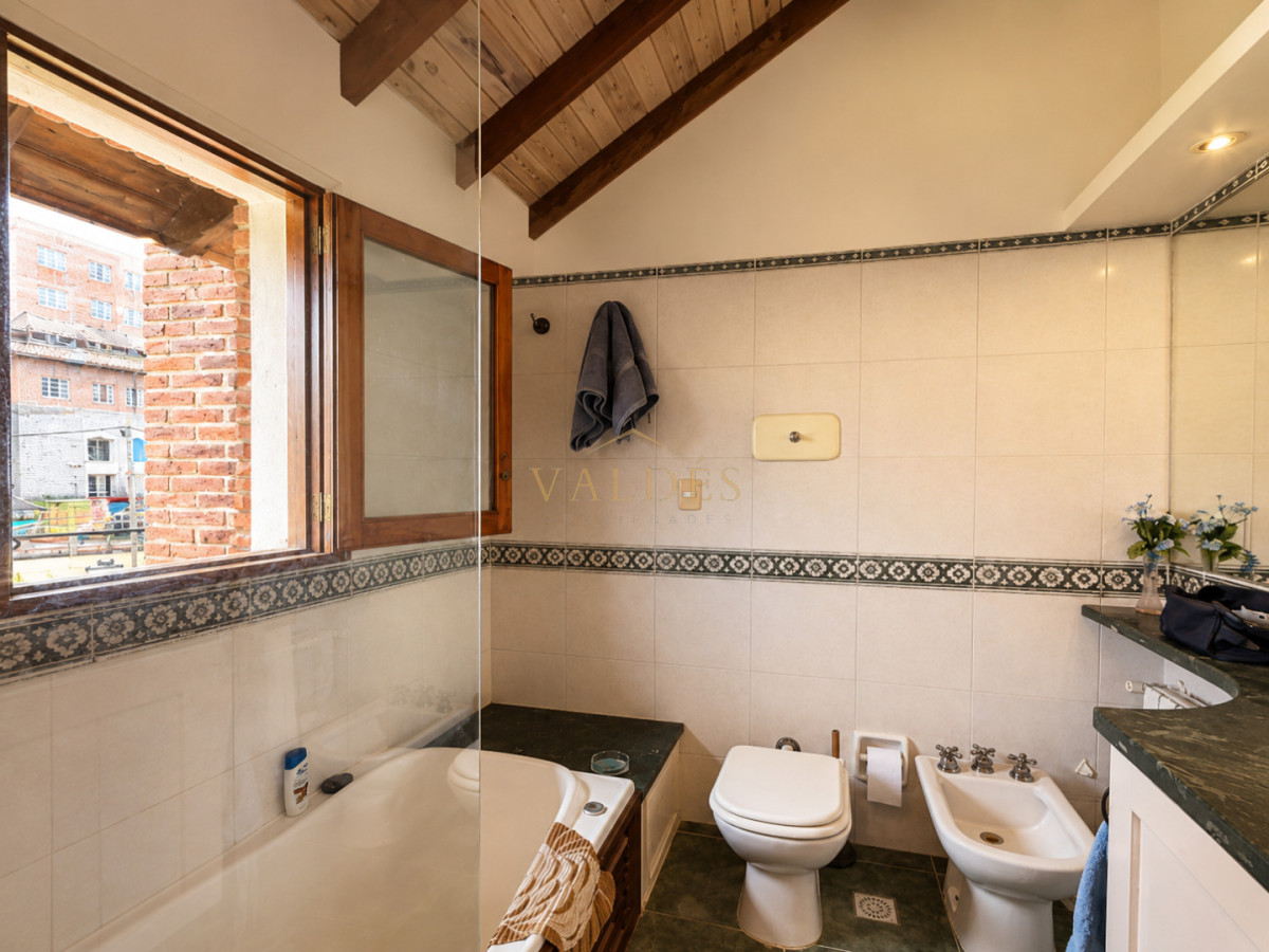 Casa ID.4972 - Vende hermosa casa en san rafael , cerca del mar, Punta del Este